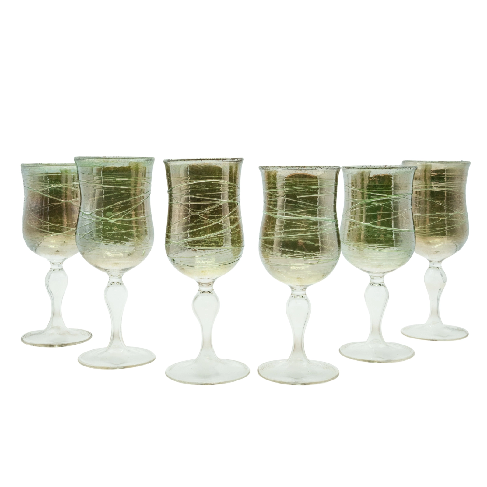 Hell Valley Wine Glass Green (2) Artistic green fine wine glass from the Hell Valley set, handmade by our glassblower in our very own glassmanufactory in the Black Forest Hofgut Sternen